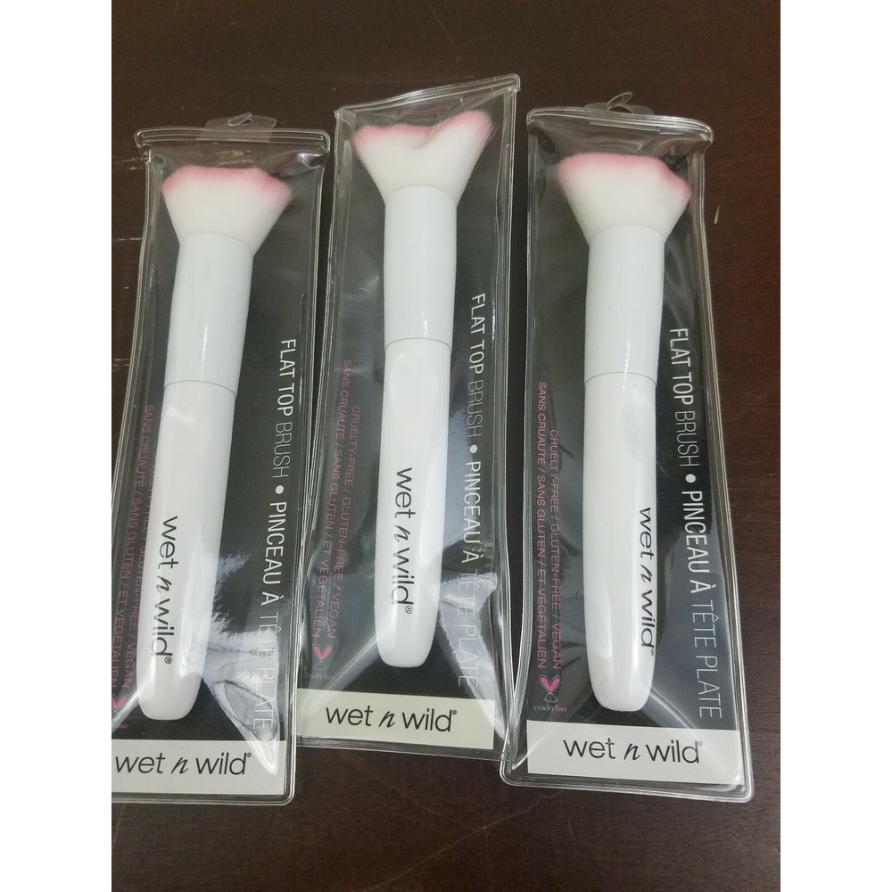 Flat Top Brush by Wet 'n' Wild for Women Lot of 3 Brushes